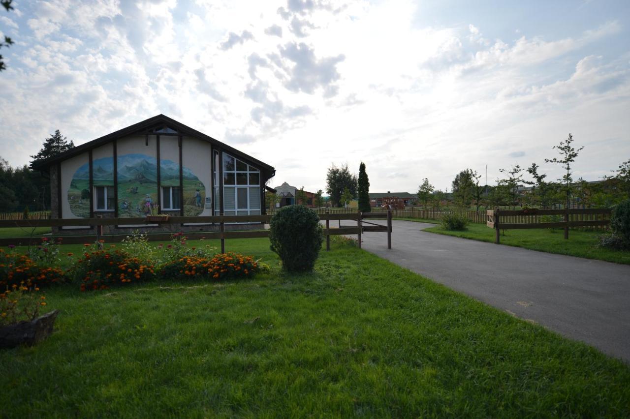 Brech Resort&Spa Gurinovka Staraya Extérieur photo